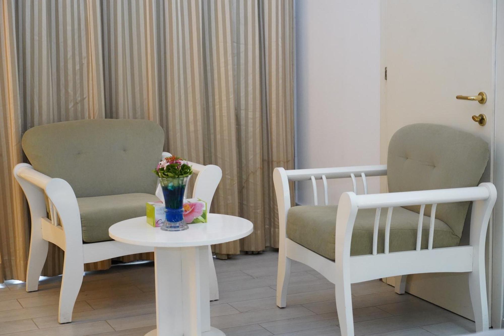 L'Amitie Hotel อึนจาเมนา ภายนอก รูปภาพ